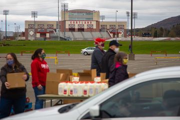 Dairy distribution volunteers